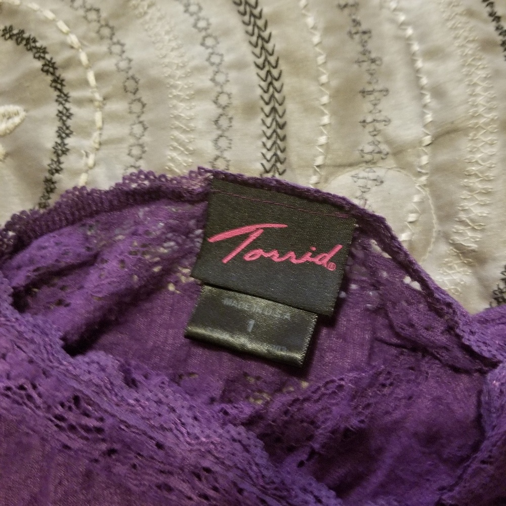 Torrid top - Picture 2 of 2